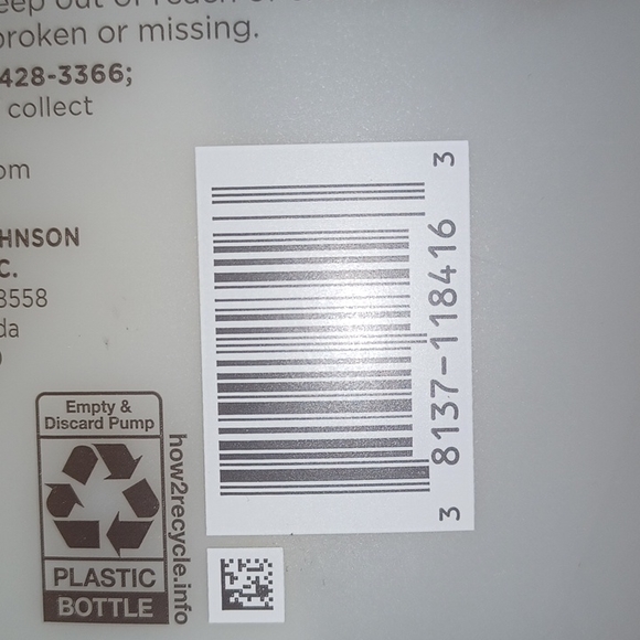 Aveeno Baby Body Wash & Shampoo - Picture 3 of 3